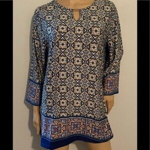 Cruise top blouse size M